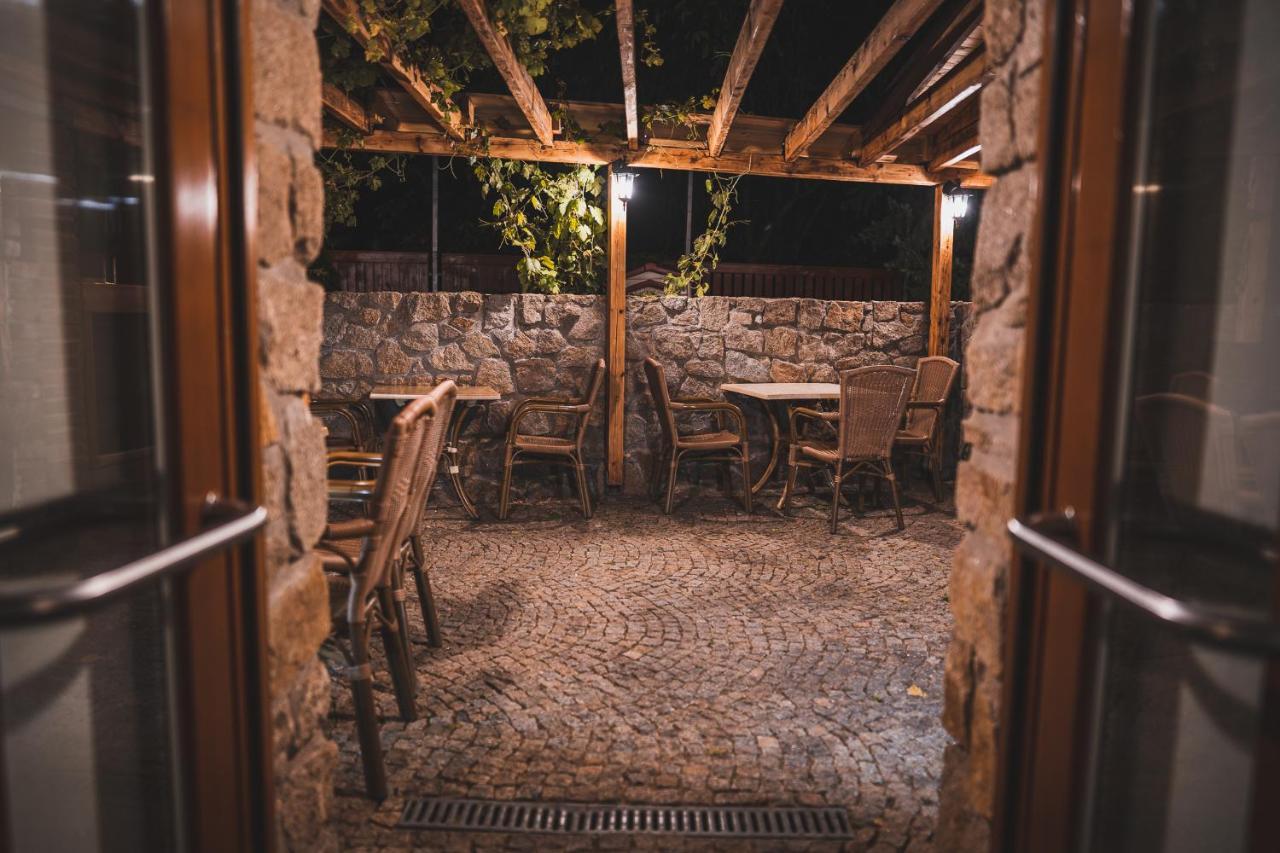 Penzion Hurikan 63 Havlíčkův Brod Exterior foto